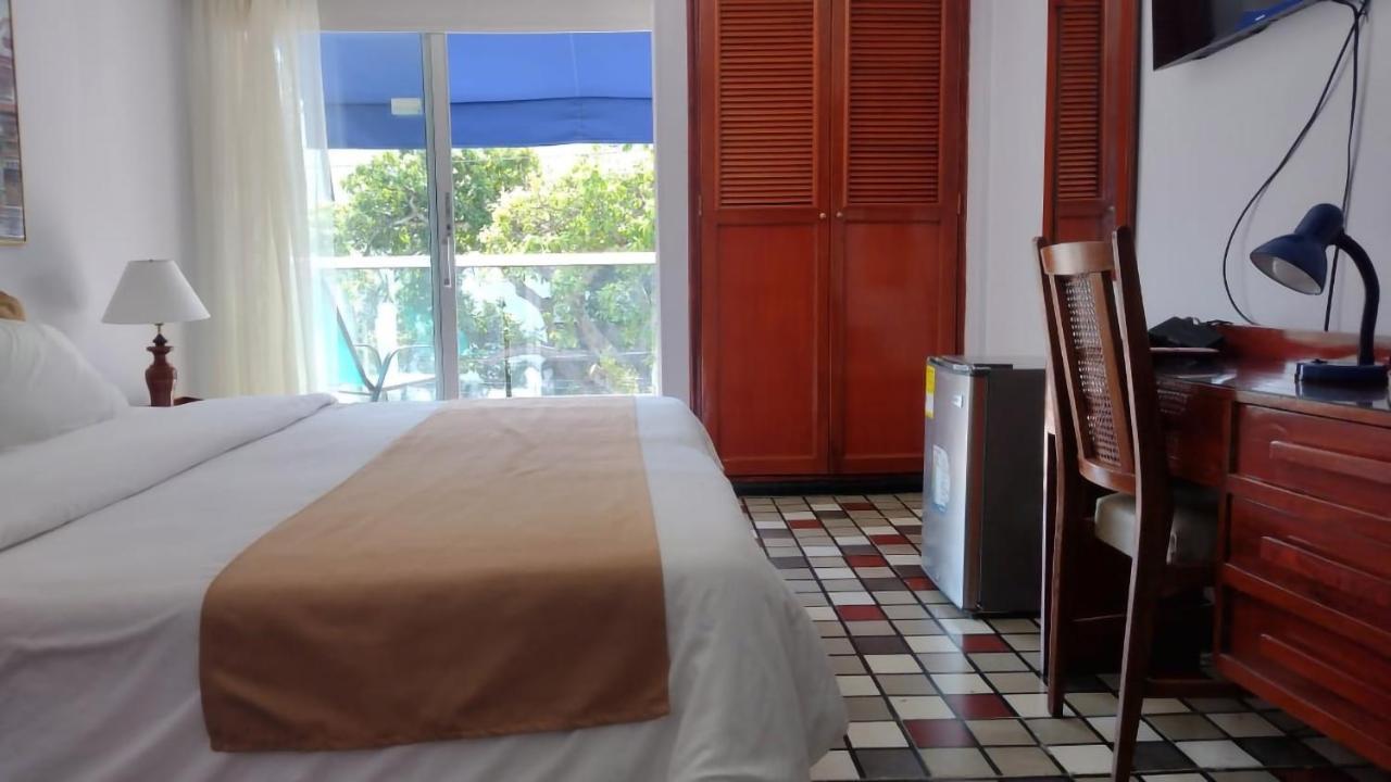 Hotel Bahia Cartagena  Exterior foto