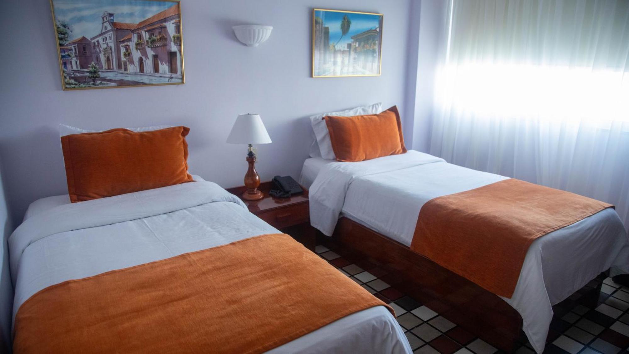 Hotel Bahia Cartagena  Exterior foto
