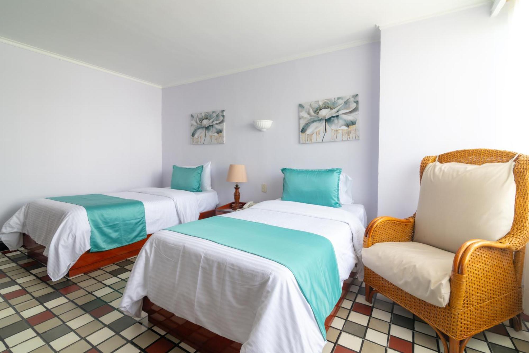 Hotel Bahia Cartagena  Exterior foto
